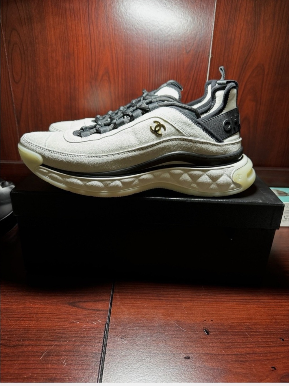 CHANEL Cream and Black Men's Quilted Sole Sneakers - Picture 3 of 8